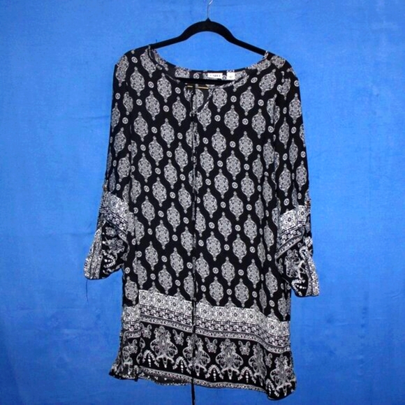 Cato Medallion Print Tunic Dress Black White Large - Picture 2 of 8